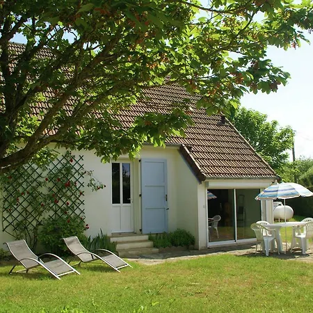 Beautiful With Garden Сasa de vacaciones Saint-Germain-sur-Ay